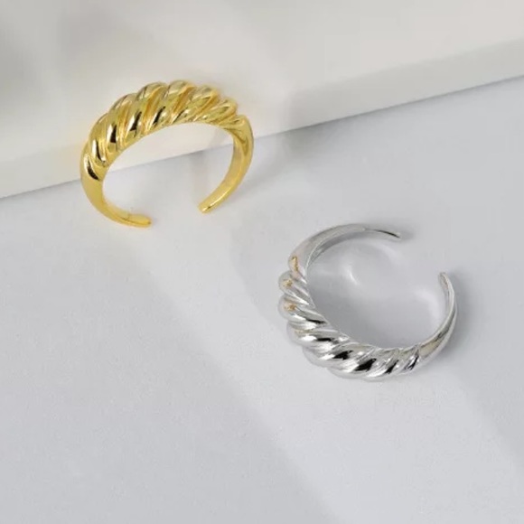 NEW 925 STERLING SILVER FRENCH ADJUSTABLE RING, CUTE RING, SHINY RING. - Picture 4 of 6